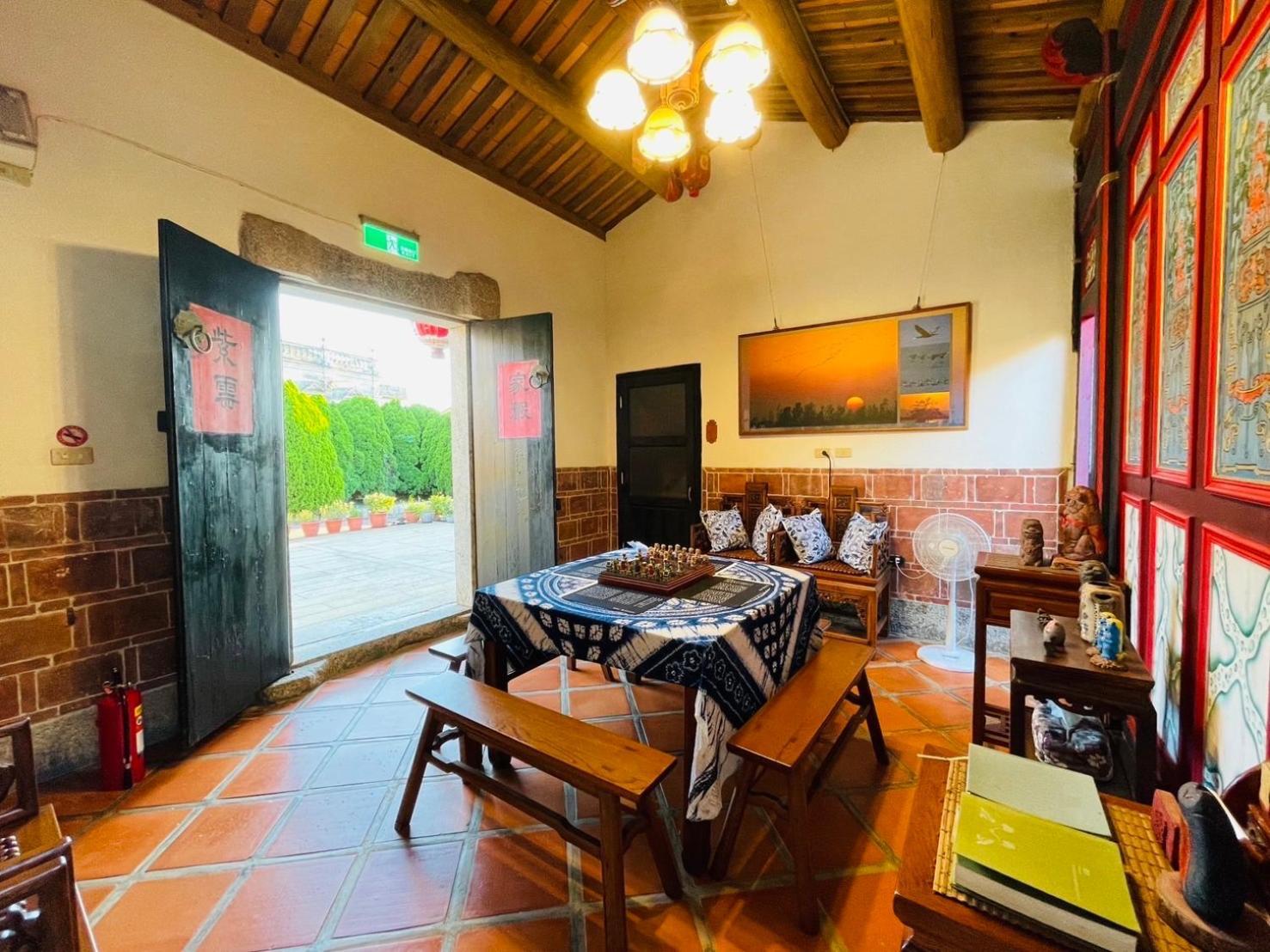 Grace Homestay Цзиньчэн Экстерьер фото